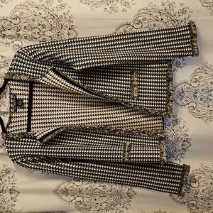 Two Twenty Five Brand Black and White Check blazer/coat. Size XL